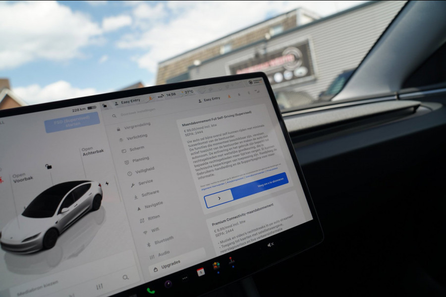 Tesla Model 3 RWD 60 kWh | Selfdriving optie | Panorama sunroof | 360cam | LED | Sfeerverlichting | Adaptieve cruise | Lane assist