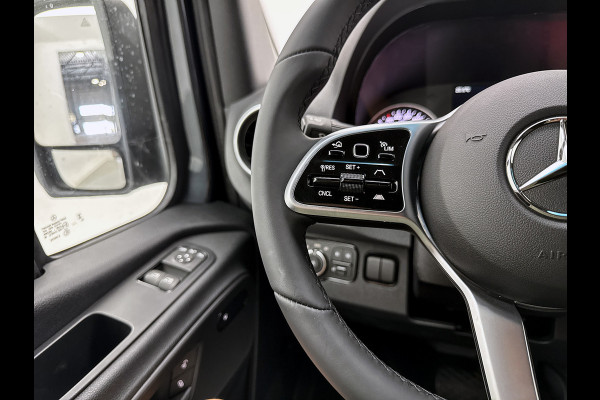 Mercedes-Benz Sprinter 319 CDI L2H2 Trekhaak 3500kg Distronic 360°camera N1-registratie