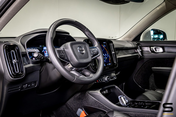 Volvo XC40 1.5 T5 Recharge Inscription | Pano | Adaptive Cruise