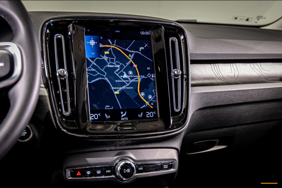 Volvo XC40 1.5 T5 Recharge Inscription | Pano | Adaptive Cruise