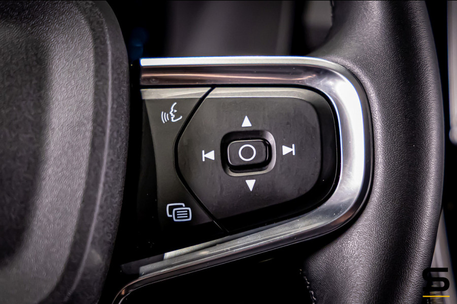 Volvo XC40 1.5 T5 Recharge Inscription | Pano | Adaptive Cruise