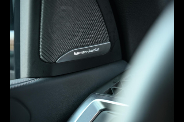 BMW X5 xDrive50e M-Sport Pro | Panoramadak | Harman/Kardon | HUD | Masagge + Ventilatie | 360 Camera | Active Cruise | Iconic Glow | Ambiance Interieur | Comfort Access | Soft-Close |