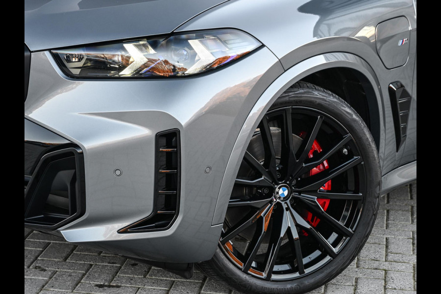 BMW X5 xDrive50e M-Sport Pro | Panoramadak | Harman/Kardon | HUD | Masagge + Ventilatie | 360 Camera | Active Cruise | Iconic Glow | Ambiance Interieur | Comfort Access | Soft-Close |