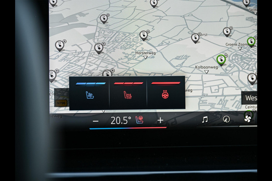 BMW X5 xDrive50e M-Sport Pro | Panoramadak | Harman/Kardon | HUD | Masagge + Ventilatie | 360 Camera | Active Cruise | Iconic Glow | Ambiance Interieur | Comfort Access | Soft-Close |