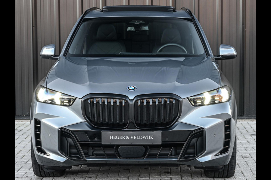 BMW X5 xDrive50e M-Sport Pro | Panoramadak | Harman/Kardon | HUD | Masagge + Ventilatie | 360 Camera | Active Cruise | Iconic Glow | Ambiance Interieur | Comfort Access | Soft-Close |