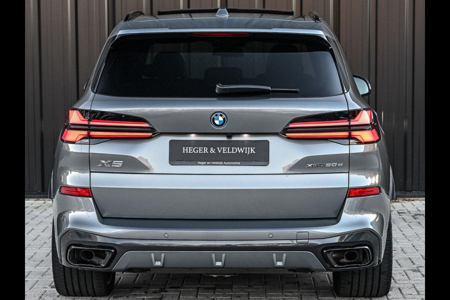 BMW X5 xDrive50e M-Sport Pro | Panoramadak | Harman/Kardon | HUD | Masagge + Ventilatie | 360 Camera | Active Cruise | Iconic Glow | Ambiance Interieur | Comfort Access | Soft-Close |