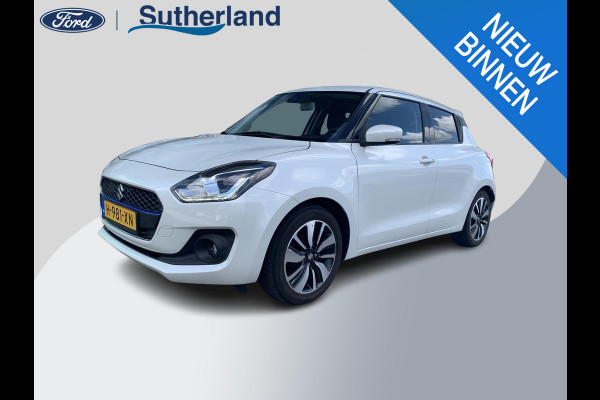 Suzuki Swift 1.2 Stijl Smart Hybrid | Trekhaak | Stoelverwarming | Climate Control | Camera | Lichtmetalen Velgen | Winterset |