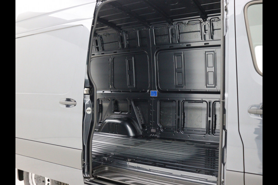 Mercedes-Benz Sprinter 419 L2H2 Led Distronic MAK Safari Sidebars 360 Graden Camera Navigatie Softclose Schuifdeur