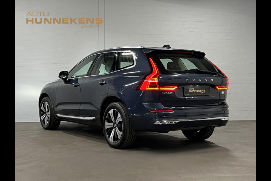 Volvo XC60 2.0 T6 Plug-in hybrid AWD Core Bright Adapt. cruise control | Open dak | Stuur-/Stoelverwarming | Camera | Memory | Keyless | Carplay | Google