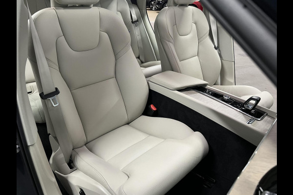 Volvo XC60 2.0 T6 Plug-in hybrid AWD Core Bright Adapt. cruise control | Open dak | Stuur-/Stoelverwarming | Camera | Memory | Keyless | Carplay | Google