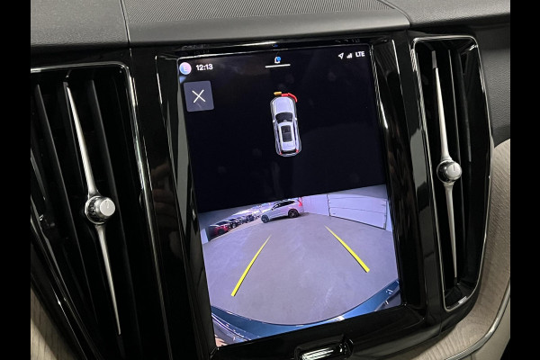 Volvo XC60 2.0 T6 Plug-in hybrid AWD Core Bright Adapt. cruise control | Open dak | Stuur-/Stoelverwarming | Camera | Memory | Keyless | Carplay | Google
