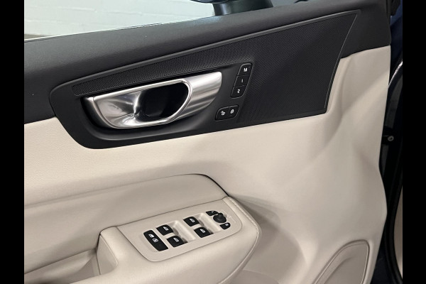 Volvo XC60 2.0 T6 Plug-in hybrid AWD Core Bright Adapt. cruise control | Open dak | Stuur-/Stoelverwarming | Camera | Memory | Keyless | Carplay | Google