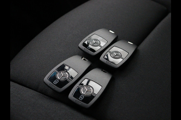 Mercedes-Benz Sprinter 419 L2H2 Led Distronic MAK Safari Sidebars 360°Camera Navigatie Softclose Schuifdeur