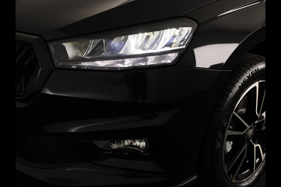 Škoda Fabia 1.0 TSI Monte Carlo 115 pk DSG | Travel Assist | Verwarmde voorstoelen | lichtmetalen velgen 16" |