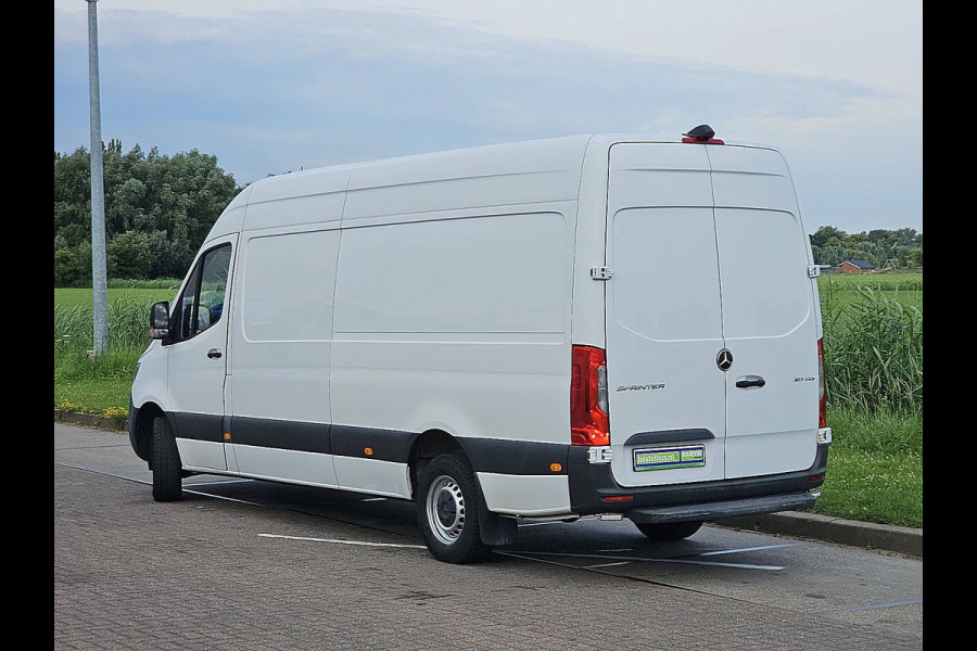 Mercedes-Benz Sprinter 317 1.9 CDI L3H2 Mbux7 Automaat Airco Camera 170Pk Euro6