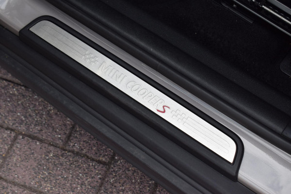 MINI Countryman 2.0 Cooper S Classic | Leer | Memory | Stuur- en Stoelverw. | CarPlay