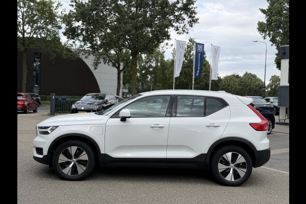 Volvo XC40 1.5 T5 Twin Engine Momentum Pro | ORIGINEEL NEDERLANDSE AUTO MET NAP | PLUG-IN HYBRIDE | PILOT ASSIST | ADAPTIVE CRUISE CONTROL | ELEKTRISCHE ACHTERKLEP | STOELVERWARMING |ALL IN  RIJKLAAR GELEVERD MET 12 MAANDEN BOVAG-GARANTIE