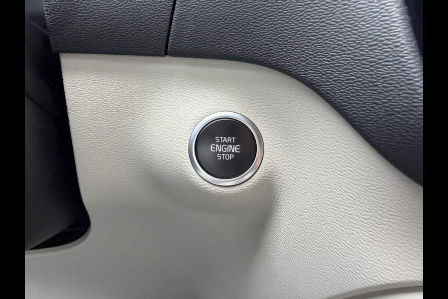 Volvo XC40 1.5 T5 Twin Engine Momentum Pro | ORIGINEEL NEDERLANDSE AUTO MET NAP | PLUG-IN HYBRIDE | PILOT ASSIST | ADAPTIVE CRUISE CONTROL | ELEKTRISCHE ACHTERKLEP | STOELVERWARMING |ALL IN  RIJKLAAR GELEVERD MET 12 MAANDEN BOVAG-GARANTIE