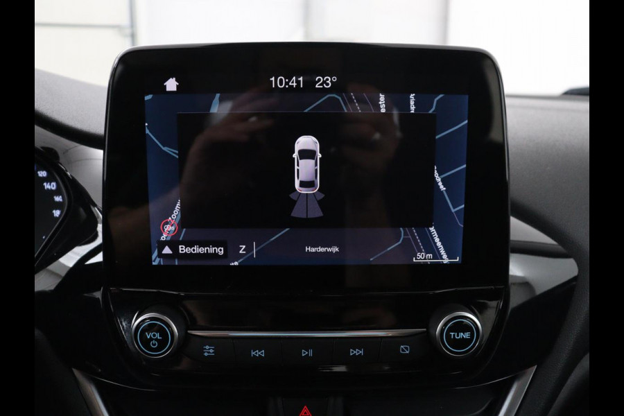 Ford Fiesta 1.1 Trend | Cruise control | Lane Assist | Airco | Navigatie | Bluetooth | DAB | Park assist