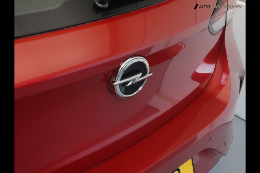 Opel Corsa 1.2 GS Line (APPLE CARPLAY,LED,STUUR-STOELVERWARMING,360 CAMERA,SPORTSTOELEN,DIGITAAL DISPLAY,LM-VELGEN)