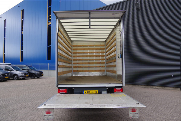 Volkswagen Crafter 50 2.0 TDI N1! DUBBELLUCHT BAKWAGEN, 1000KG LAADKLEP, 164PK AUT. LED, GEVEERDE STOEL, NAVI, CRUISE, AIRCO, VOORRUIT VERWARMING,