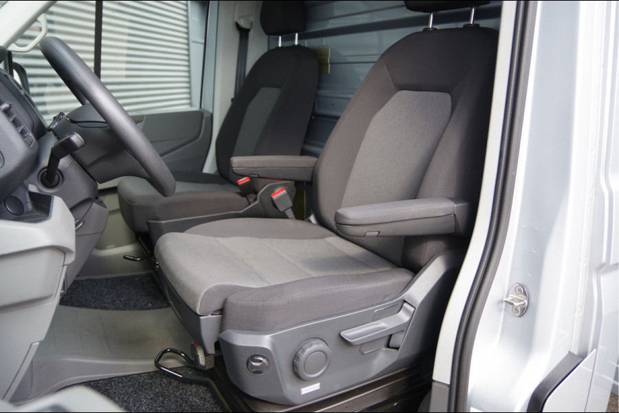 Volkswagen Crafter 50 2.0 TDI N1! DUBBELLUCHT BAKWAGEN, 1000KG LAADKLEP, 164PK AUT. LED, GEVEERDE STOEL, NAVI, CRUISE, AIRCO, VOORRUIT VERWARMING,