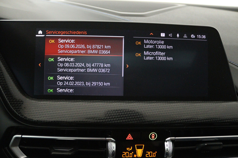 BMW 2 Serie Gran Coupé 218i Executive Edition (PANORAMADAK, SFEERVERLICHTING, NAVIGATIE, CRUISE CONTROL, DEALER ONDERHOUDEN)