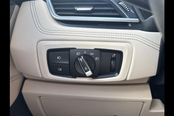 BMW 2 Serie Active Tourer 225xe iPerformance High Executive | PHEV | Panoramadak | Stoelverwarming | Leder | Head-Up | Navi