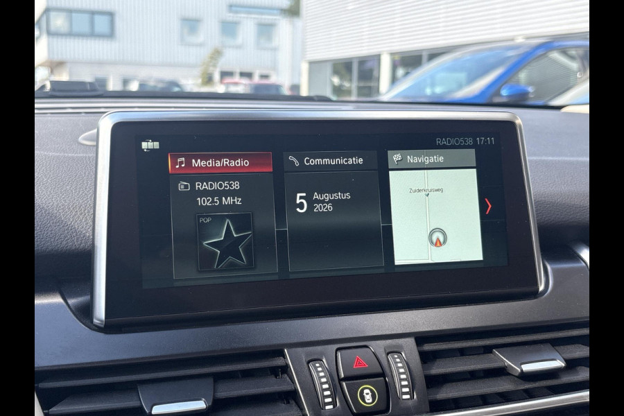 BMW 2 Serie Active Tourer 225xe iPerformance High Executive | PHEV | Panoramadak | Stoelverwarming | Leder | Head-Up | Navi