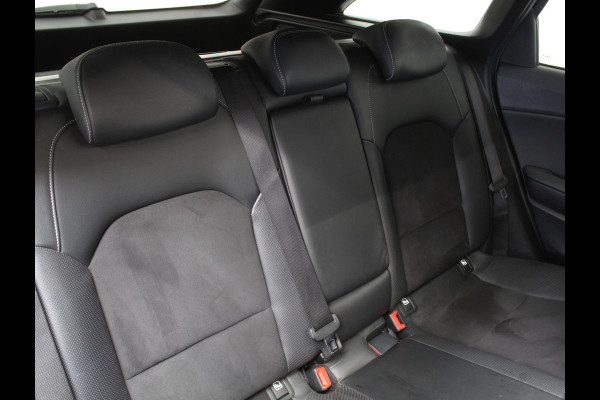 Kia Ceed Sportswagon 1.0 T-GDi GT-Line CLIMATE | CAMERA | CARPLAY | LED | STOEL/STUURVERW | ELECAKLEP | LMV17 | AFNBTRHAAK | PANODAK