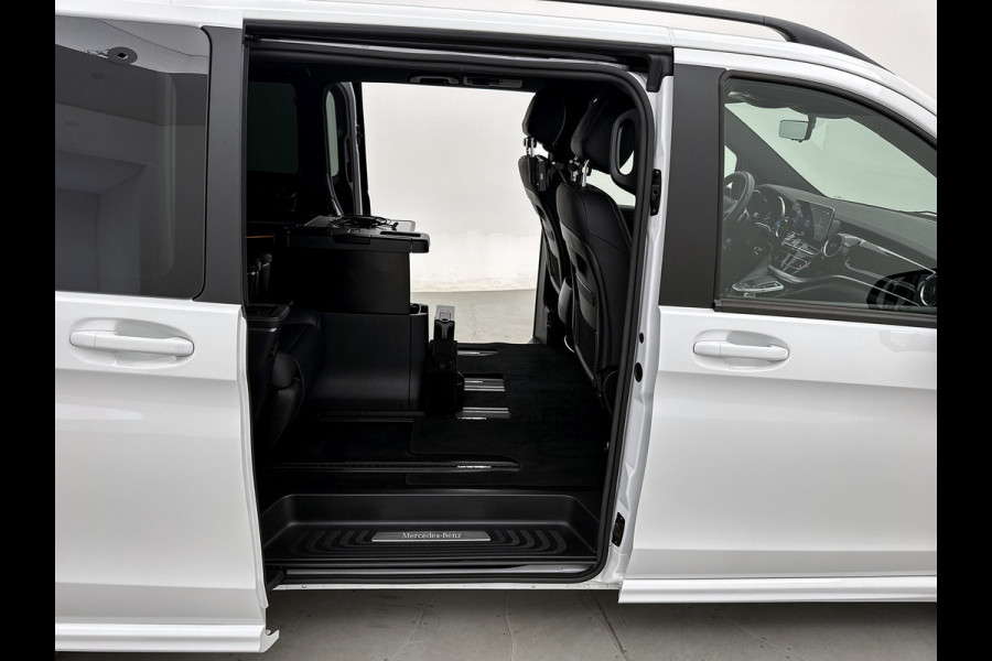 Mercedes-Benz V-Klasse 300d 4-MATIC Extra Lang Avantgarde VIP Edition Nappa leder Memory seats Koelkast Luchtvering Peronenvervoer