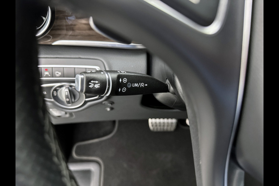 Mercedes-Benz V-Klasse 300d 4-MATIC Extra Lang Avantgarde VIP Edition Nappa leder Memory seats Koelkast Luchtvering Peronenvervoer