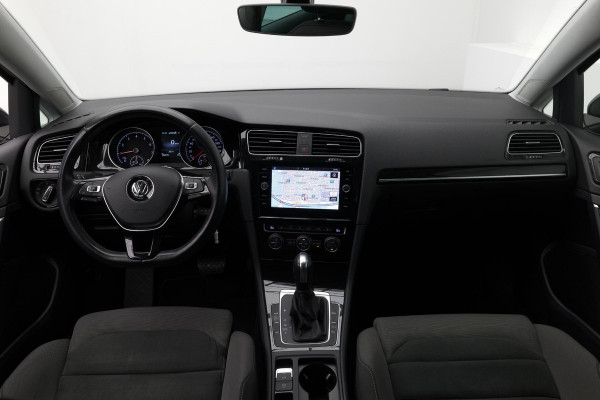 Volkswagen Golf 1.5 TSI Highline Business R |Massage|Carplay|Navi|LED|