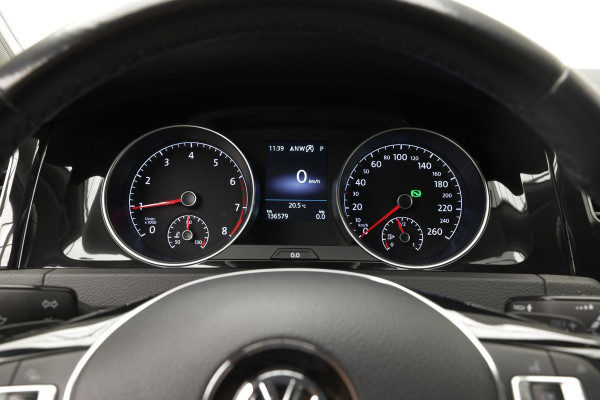 Volkswagen Golf 1.5 TSI Highline Business R |Massage|Carplay|Navi|LED|