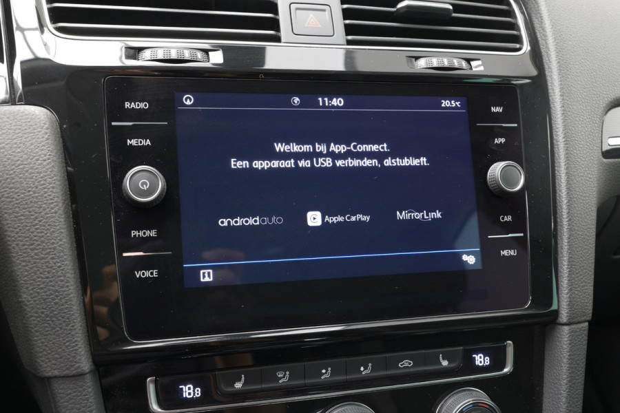 Volkswagen Golf 1.5 TSI Highline Business R |Massage|Carplay|Navi|LED|