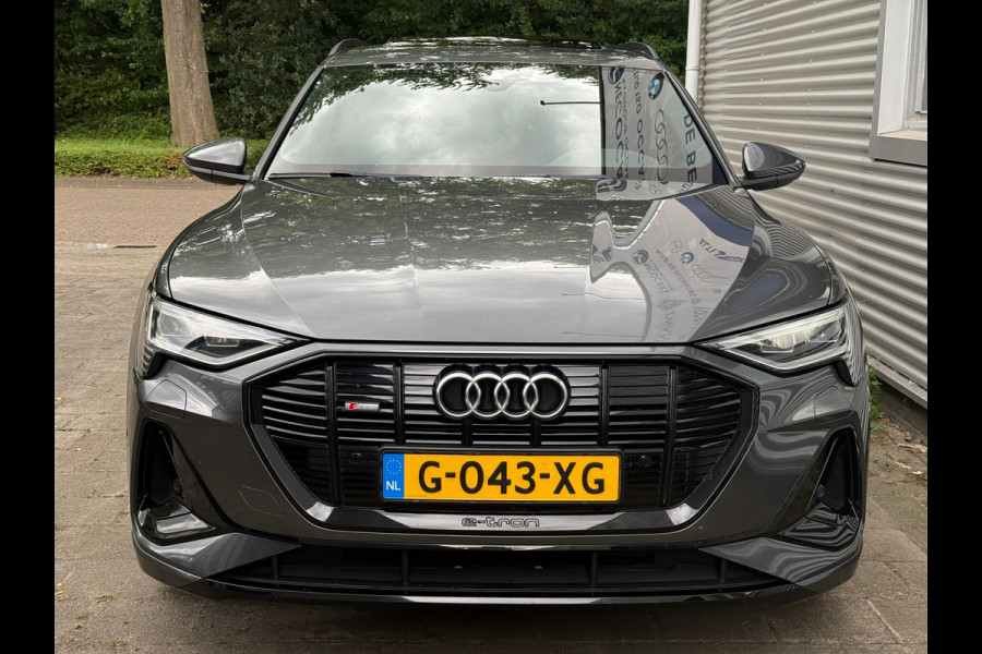 Audi e-tron E-tron 50 quattro Launch edition Black S-Line l 86% SOH l Pano l Camera l Trekhaak l