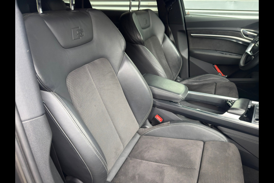 Audi e-tron E-tron 50 quattro Launch edition Black S-Line l 86% SOH l Pano l Camera l Trekhaak l