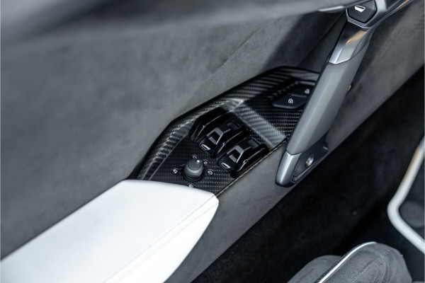 Lamborghini Revuelto 6.5 V12 - Nieuwe Auto | Origineel NL | Carbon | Passenger Display