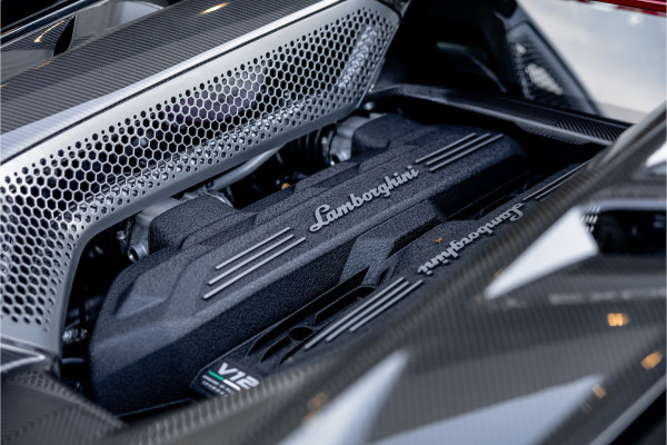 Lamborghini Revuelto 6.5 V12 - Nieuwe Auto | Origineel NL | Carbon | Passenger Display