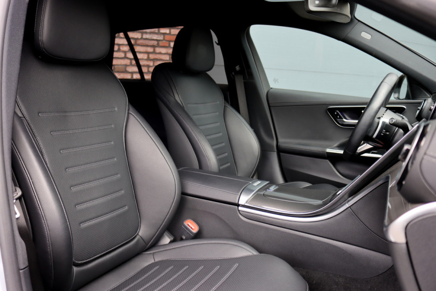 Mercedes-Benz C-Klasse Estate 300 e AMG Line | Memory | Surround Camera | Night Pakket | Keyless Go | Advanced Soundsystem | Digital Light | Augmented Reality |