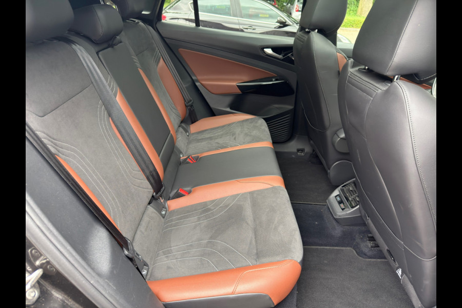 Volkswagen ID.4 Tech 77 kWh l 91,4% SOH l Pano l Camera l VDOH l IZGST l