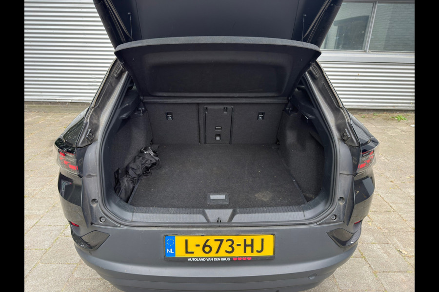 Volkswagen ID.4 Tech 77 kWh l 91,4% SOH l Pano l Camera l VDOH l IZGST l