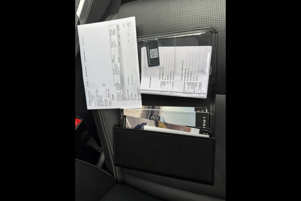Jaguar I-PACE EV400 First Edition HSE 90 kWh l 84% SOH l Performance Stoelen l 22" velgen l Pano l Alcantara Stuur l Meridian
