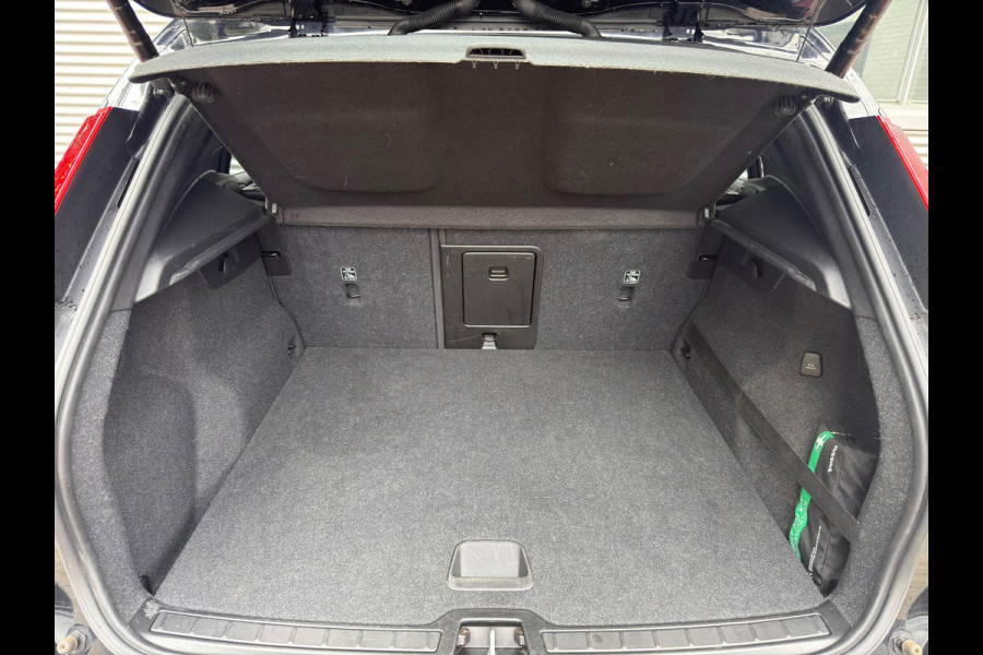 Volvo XC40 1.5 T3 Business Pro l Automaat l Virtual l Camera l VDOH l