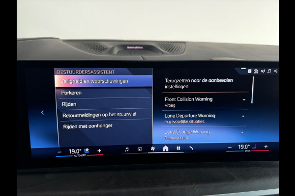 BMW X5 XDrive50e M-Sport Pano|Trekhaak|M-Seat|Sky Lounge