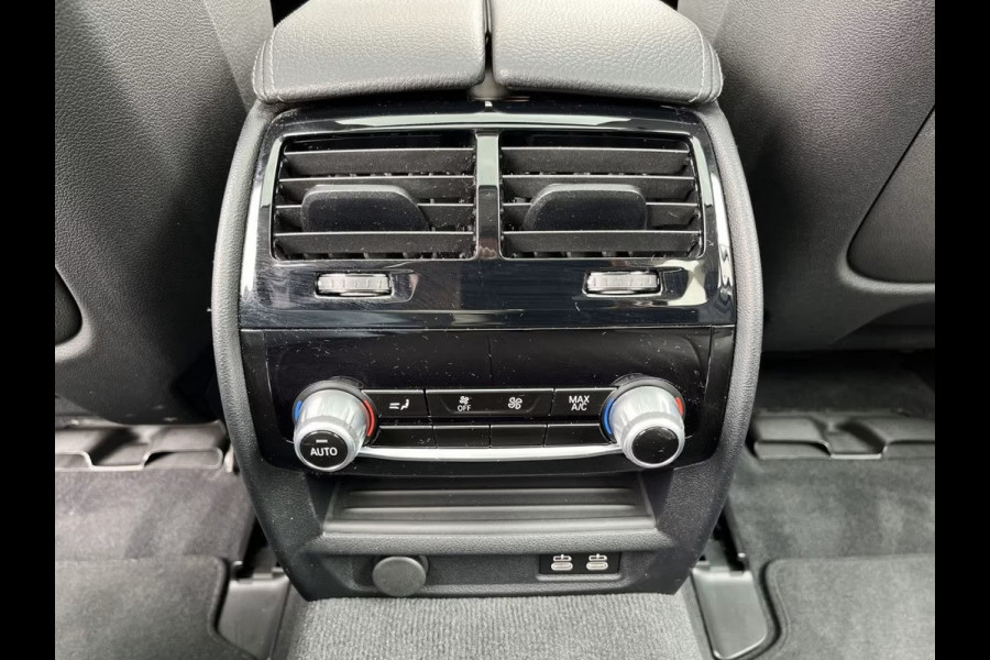 BMW 5 Serie Touring 530e ** LASER, NAVI+, DAKOTA LEDER, PANORAMA, HuD, KEYLESS, MEM, 43k onder NP ** 1e EIG - UNFALLFREI - BMW GAR ** ** INFORMEER OOK NAAR ONZE AANTREKKELIJKE FINANCIAL-LEASE TARIEVEN **