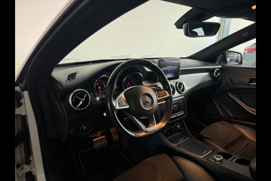 Mercedes-Benz CLA-Klasse 180 Ambition Stoelverwarming|Remassistent|Attention Assist
