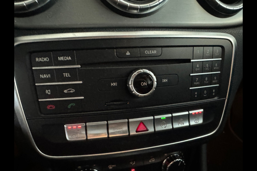 Mercedes-Benz CLA-Klasse 180 Ambition Stoelverwarming|Remassistent|Attention Assist