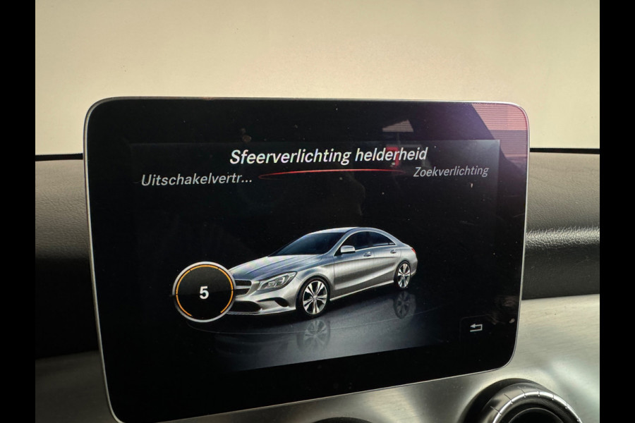 Mercedes-Benz CLA-Klasse 180 Ambition Stoelverwarming|Remassistent|Attention Assist
