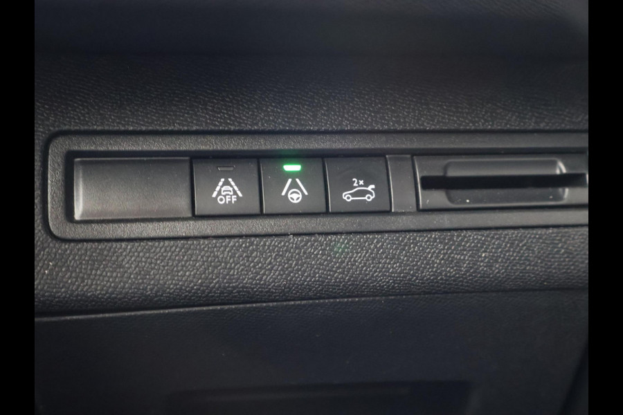 Peugeot 3008 1.6 PT GT 180 PK AUT. + AFN. TREKHAAK 1500 KG | FOCAL | MASSAGE | CARPLAY | CAMERA | STOELVERW. | SFEERVERL.